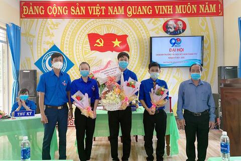 Đại hội điểm Chi đoàn trường Tiểu học số 1 Hoài Thanh Tây, NK 2021-2022